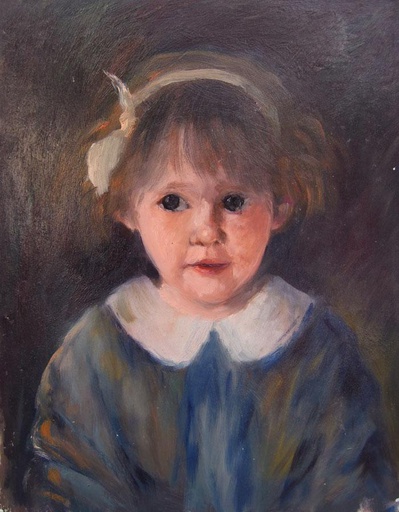 Niña de vestido azul